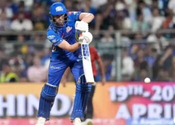 MI vs SRH IPL 2025 Live Score: Pat Cummins keeps Sunrisers in the fight as Mumbai close in on victory 2 MI vs SRH IPL 2025 Live Score
