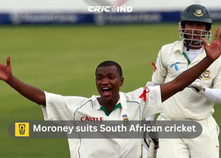 Moroney suits South African cricket